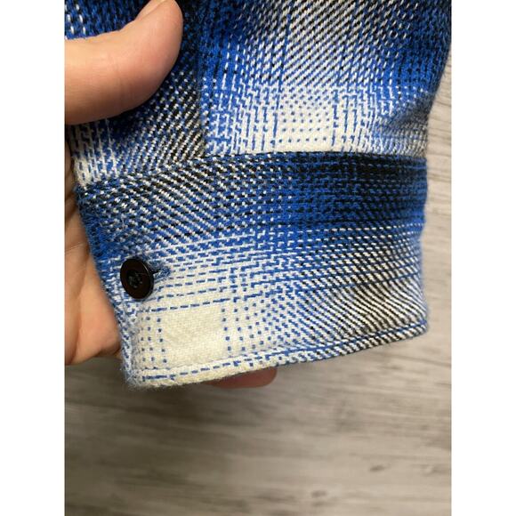 American Eagle Flannel Shirt Mens Small Blue Black Plaid Cotton Button Up - Picture 12 of 12